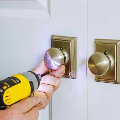 Emergency Hendersonville Locksmith