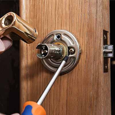 Hendersonville Emergency Locksmith